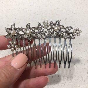 Bridal hairpiece